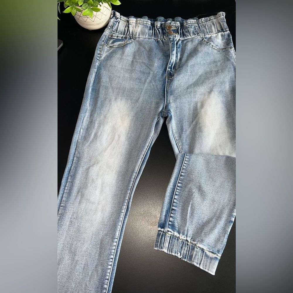 Bamboo Blue Jogger Paperbag Style Jeans Size 13/14 EUC